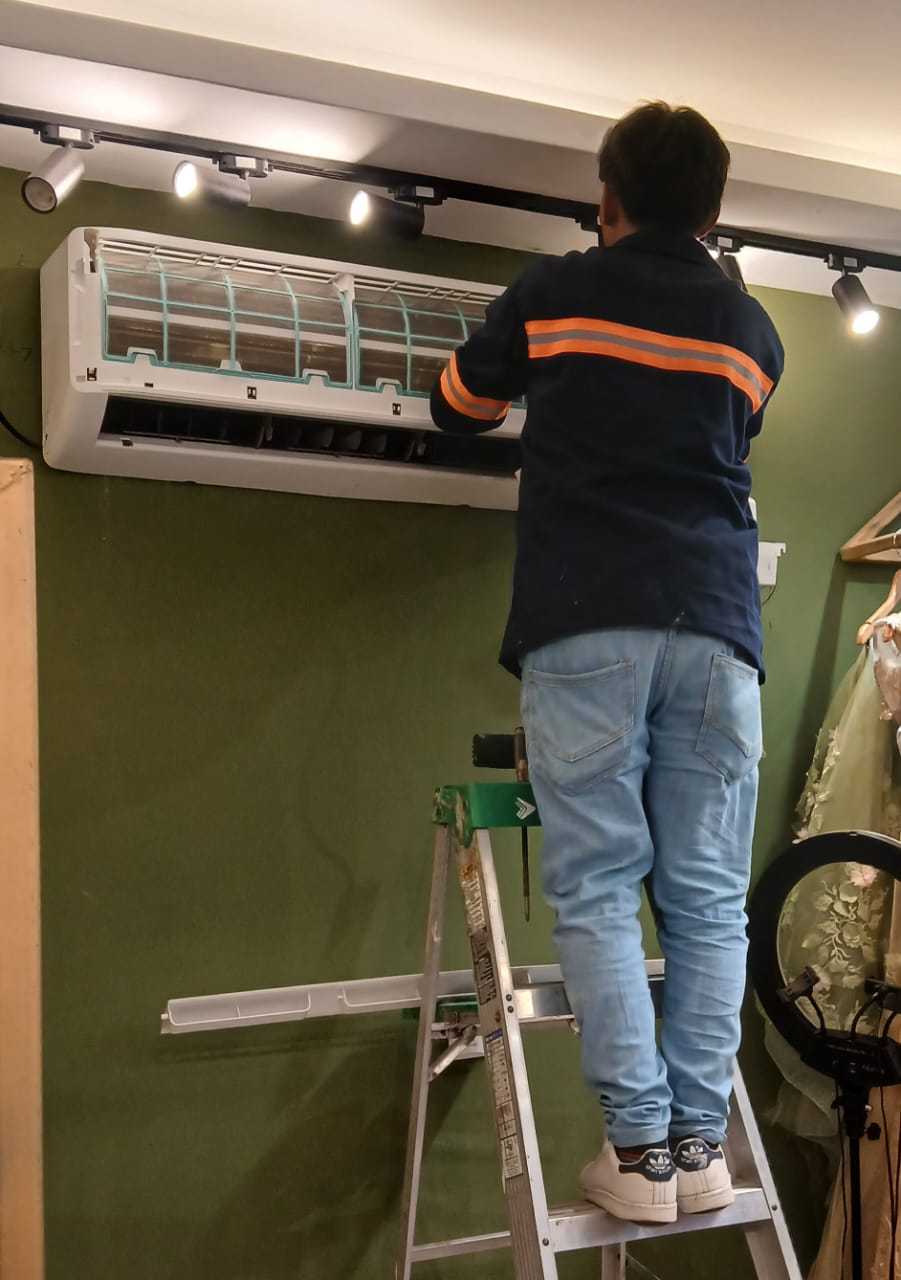 Mini Split — trabajo de Servicios Técnicos Marenco en Managua